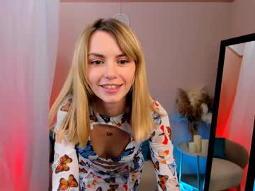 Molly_Toscana Chaturbate stream image from December 28, 2024
