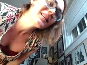 Cecilysaintclaire Chaturbate stream image from December 28, 2024