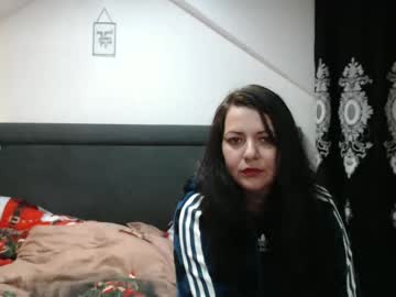 Helenhh Chaturbate stream image from December 28, 2024