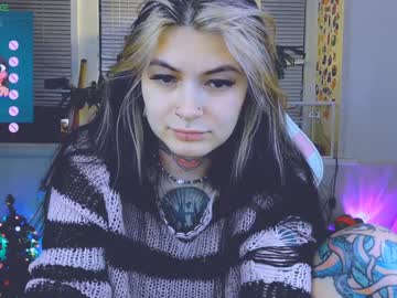 Jelyaa Chaturbate stream image from December 28, 2024