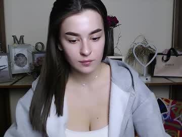 Kate_Losatos Chaturbate stream image from December 28, 2024