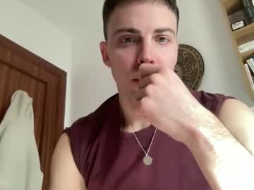 Kiwiru94 Chaturbate stream image from December 28, 2024