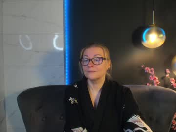 Alexandra_Kind Chaturbate stream image from December 28, 2024