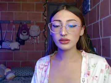 Anniee_Land Chaturbate stream image from December 28, 2024