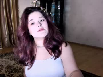 July_Slowdive Chaturbate stream image from December 28, 2024