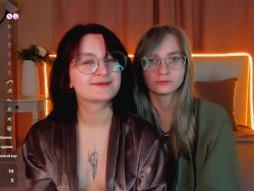 Alisonlaney Chaturbate stream image from December 28, 2024