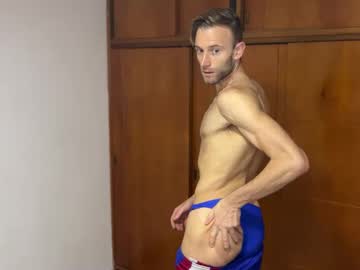 Aquilesmade Chaturbate stream image from December 28, 2024