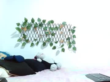 Flacapaisa Chaturbate stream image from December 28, 2024