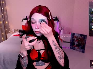 Leylanoir Chaturbate stream image from December 28, 2024