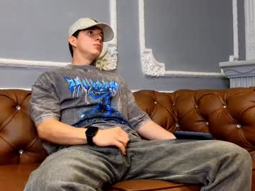 Marvinadamss Chaturbate stream image from December 28, 2024