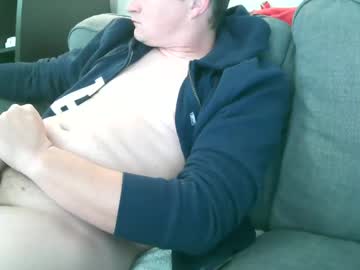 Carolinaboy01 Chaturbate stream image from December 28, 2024