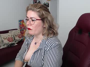 Diva_Milf Chaturbate stream image from December 28, 2024