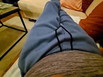 Garbis11 Chaturbate stream image from December 28, 2024