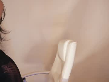 Jhaanvi Chaturbate stream image from December 28, 2024