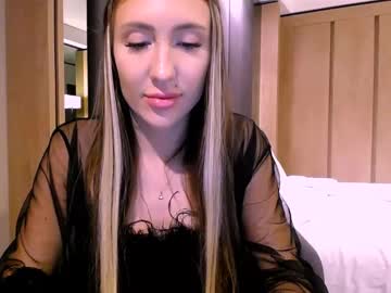 _Julia_Fox_ Chaturbate stream image from December 28, 2024