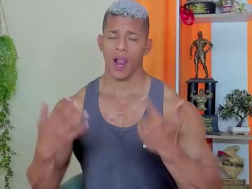 Kale_Tomson Chaturbate stream image from December 28, 2024