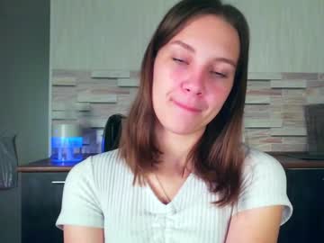 Ninabloempje Chaturbate stream image from December 28, 2024