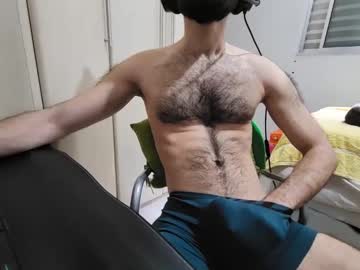 Robwhiteguy Chaturbate stream image from December 28, 2024