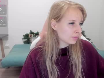 Jessy_Comely Chaturbate stream image from December 28, 2024