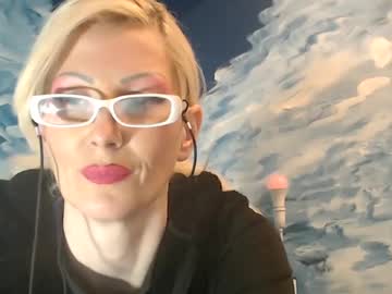 Sexyeni Chaturbate stream image from December 28, 2024
