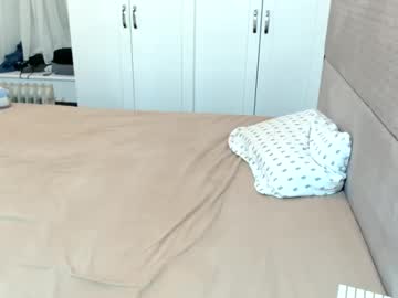 Claudiacoxxx Chaturbate stream image from December 28, 2024