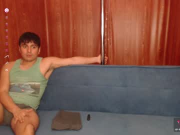 Papaguena Chaturbate stream image from December 28, 2024