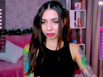Piinkiepie Chaturbate stream image from December 28, 2024