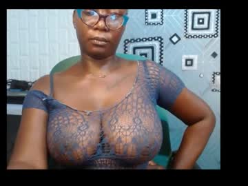 Sexy_Pearl12 Chaturbate stream image from December 28, 2024