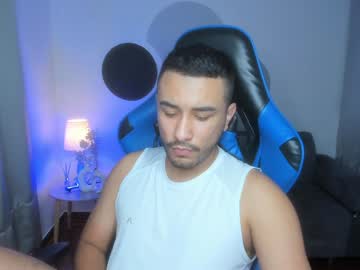 Bilyryan1 Chaturbate stream image from December 28, 2024