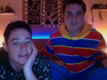 Frenchhornybibs Chaturbate stream image from December 28, 2024