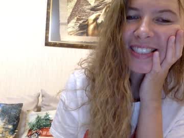 Kittenger Chaturbate stream image from December 28, 2024