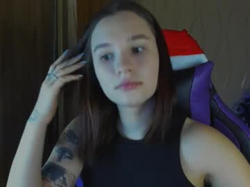 Luvmeeow Chaturbate stream image from December 28, 2024