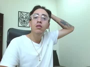 Mick_Johnson Chaturbate stream image from December 28, 2024