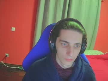 Pttrazer Chaturbate stream image from December 28, 2024