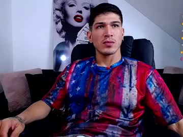 Soyraydimarco_ Chaturbate stream image from December 28, 2024