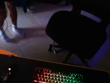 Unicornflowers Chaturbate stream image from December 28, 2024