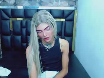 Valery_And_Luna_ Chaturbate stream image from December 28, 2024
