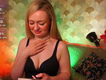 Heart_Therapy Chaturbate stream image from December 28, 2024