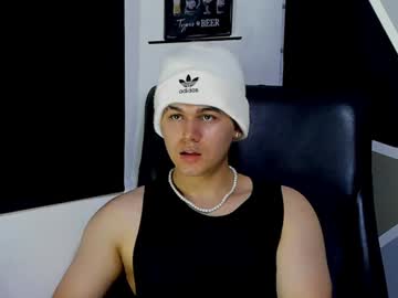 Milo_Settimo Chaturbate stream image from December 28, 2024
