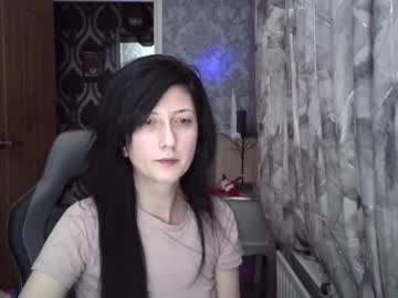 Sensualmya Chaturbate stream image from December 28, 2024