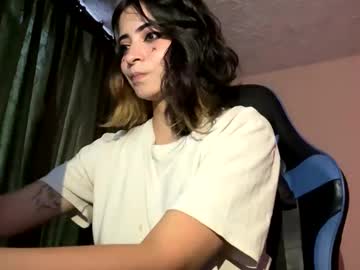 Arthurcroww Chaturbate stream image from December 28, 2024