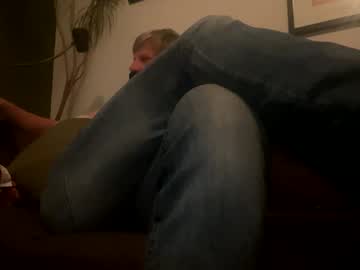 Lowrylowry Chaturbate stream image from December 28, 2024