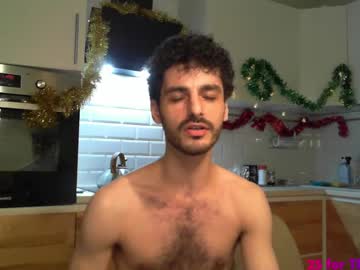 Tommycream Chaturbate stream image from December 28, 2024