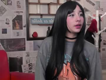 Anie_Milan Chaturbate stream image from December 28, 2024