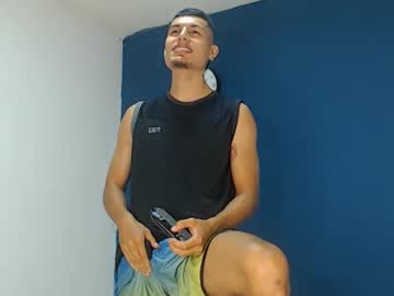 Davidgalvis1 Chaturbate stream image from December 28, 2024