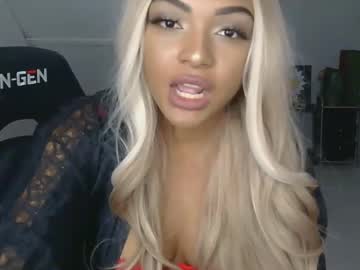 Jassynicole Chaturbate stream image from December 28, 2024