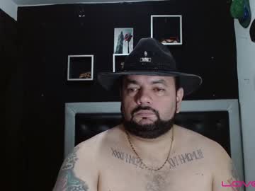 Perverseveteranmanxxx Chaturbate stream image from December 28, 2024