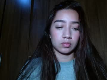 Leanaalhub Chaturbate stream image from December 29, 2024