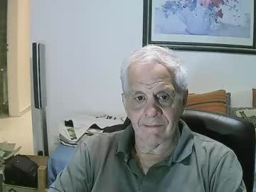 Max_2017 Chaturbate stream image from December 29, 2024