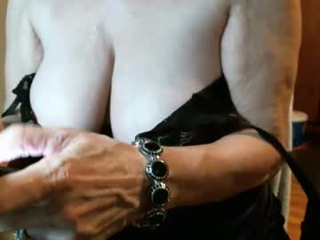 Oliva714 Chaturbate stream image from December 29, 2024